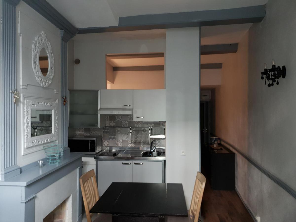Home Nantua Studio Meubles Ain-Jura Экстерьер фото